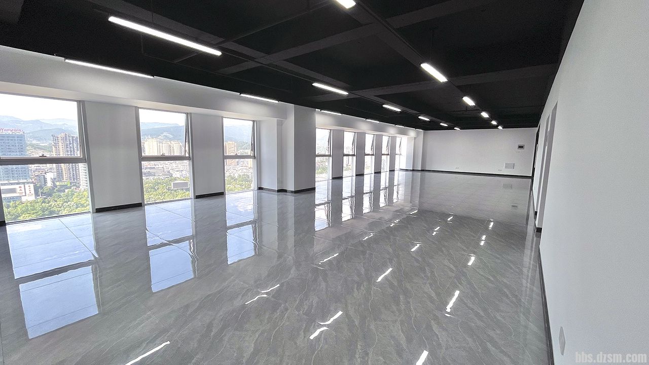 д��¥�ڲ���Ƭ