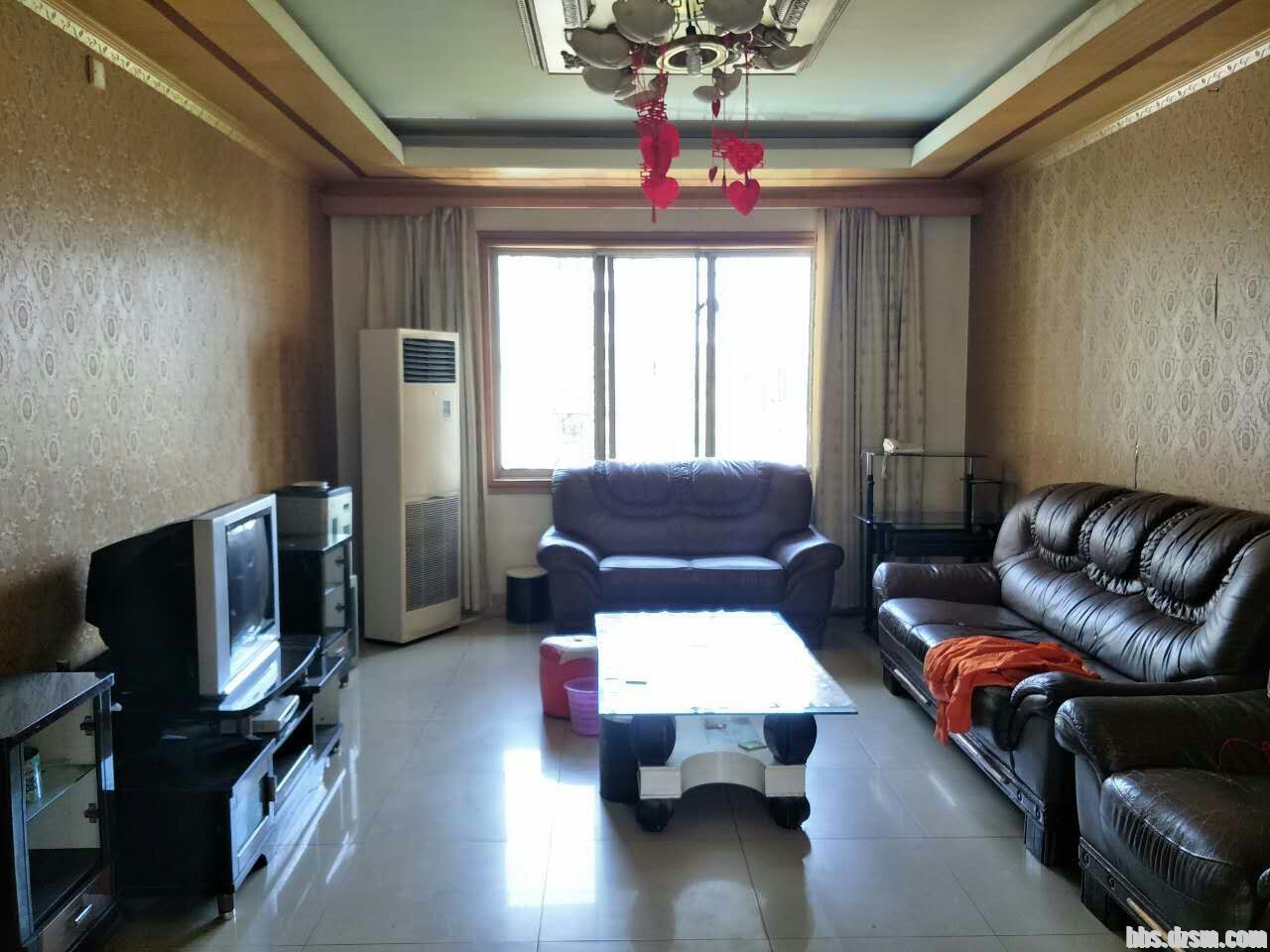 103120jwlx3slw8peicsqs.jpg