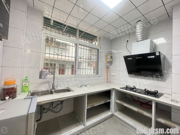 5dfb7635-0452-4c38-a3d3-490d38d90fec.jpg