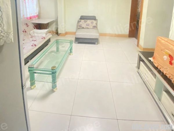 ade0029d-6ded-49e2-ae77-70a81ea925f6.jpg