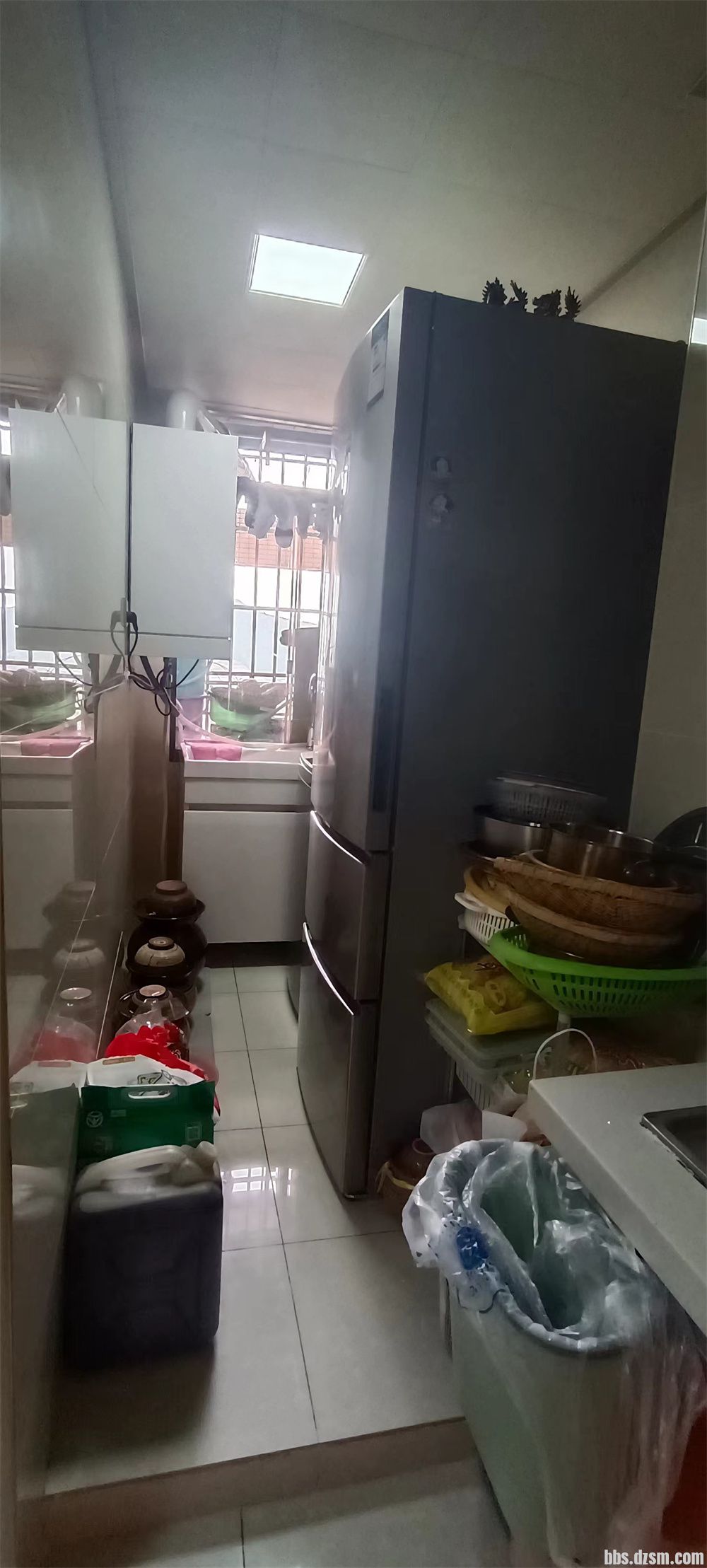 d04dca528ec949d503943eb9a8fdcae.jpg