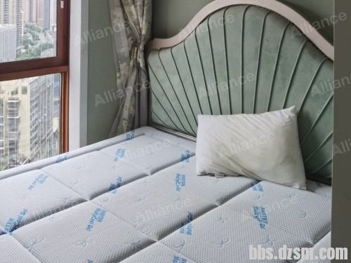 174044i1j73s83bb3sz9f9.jpg