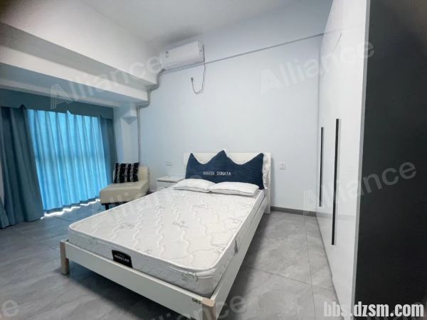 bc25a47d-d6a4-469f-8399-8c0cd4dcedaa.jpg