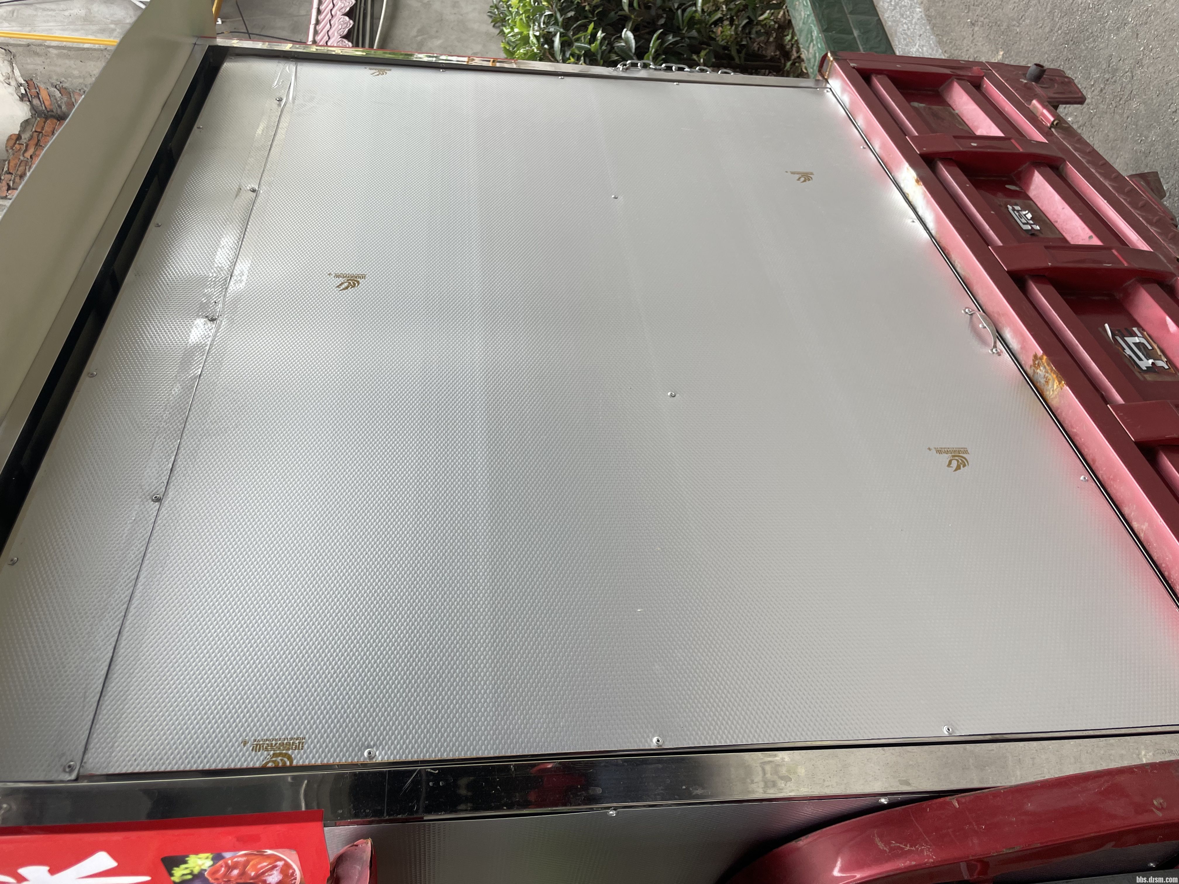 ���۶������ֳ����¶�������72V�µ�أ�������